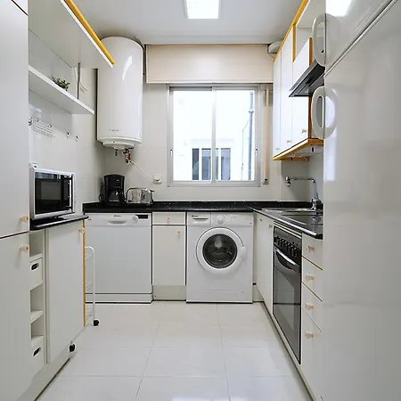 Galihost - Piso Con Terraza Y Vistas A La Playa De Silgar Appartement